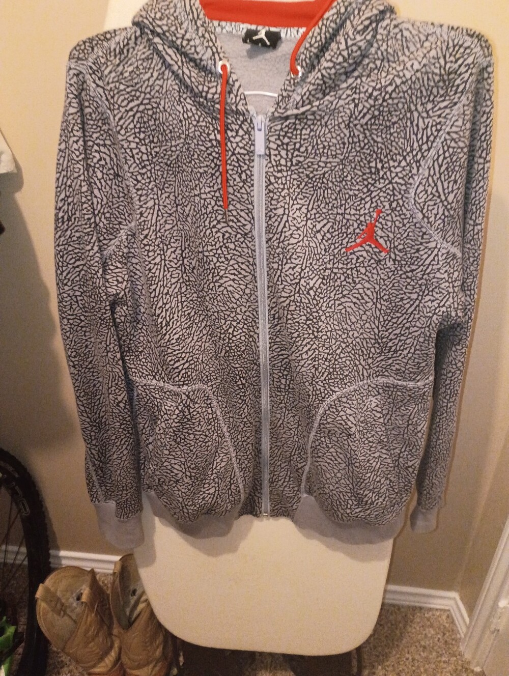 Jordan Men’s Gray Elephant Print Full-Zip Hoodie - Red Accents